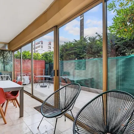 Apartment T2 - Terrasse & Veranda A 10 Mn A Pied De La Cannes